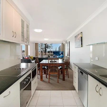 Meridian Tower Kirra Beach Coolangatta Exterior photo