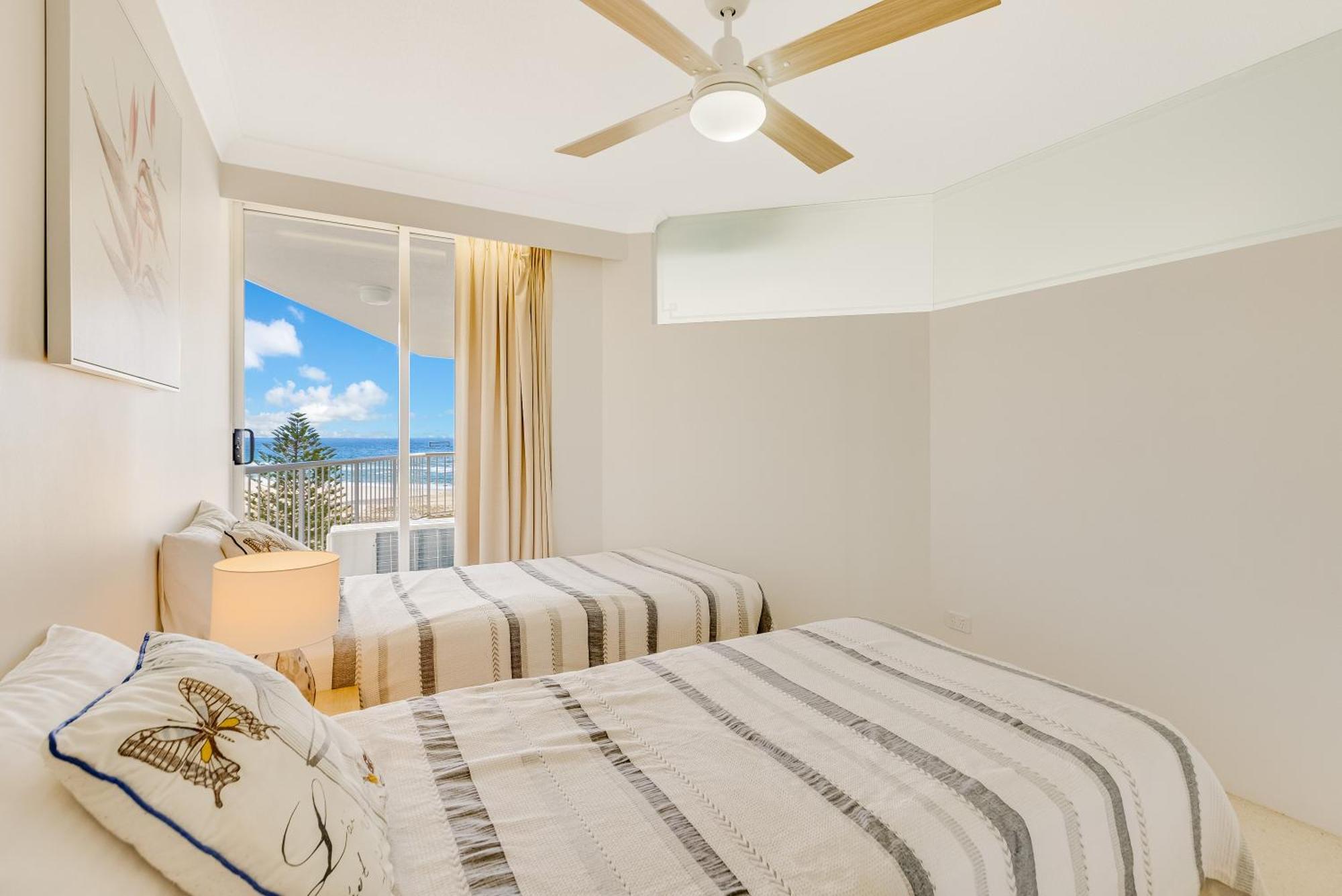 Meridian Tower Kirra Aparthotel 3*