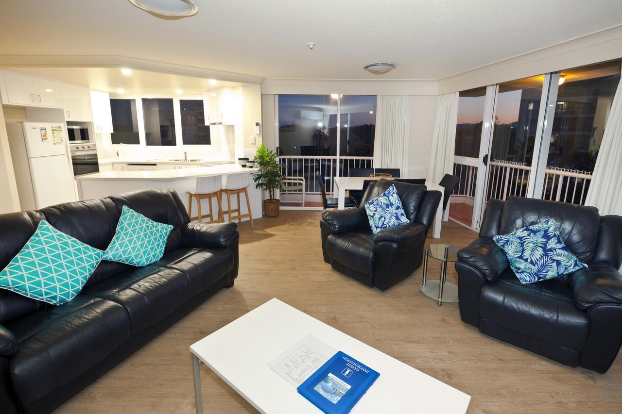 Meridian Tower Kirra 3*