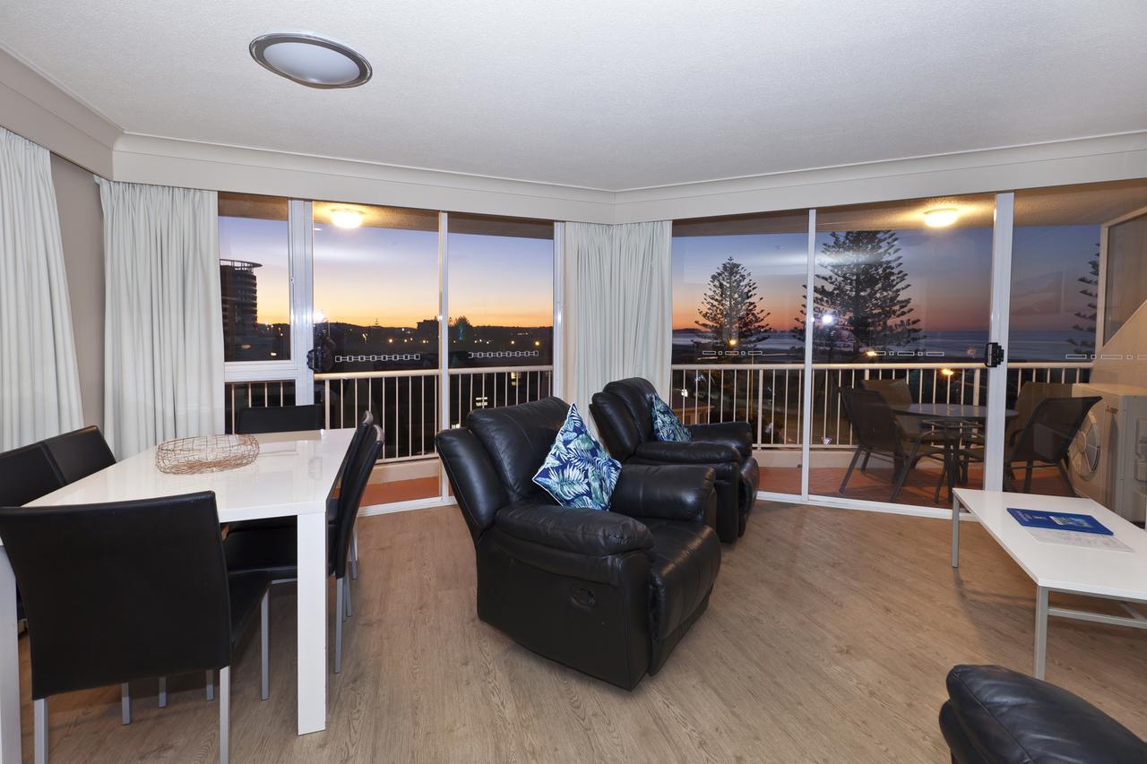 Meridian Tower Kirra 3*