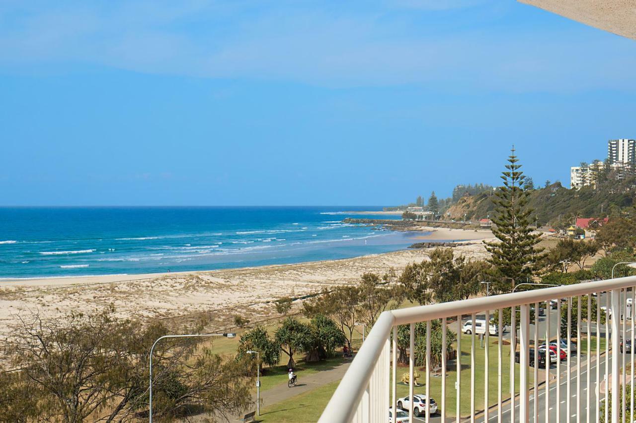 Meridian Tower Kirra 3*