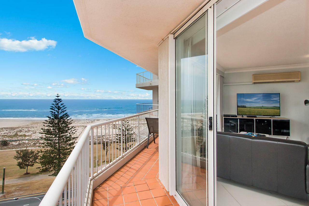 Meridian Tower Kirra Aparthotel